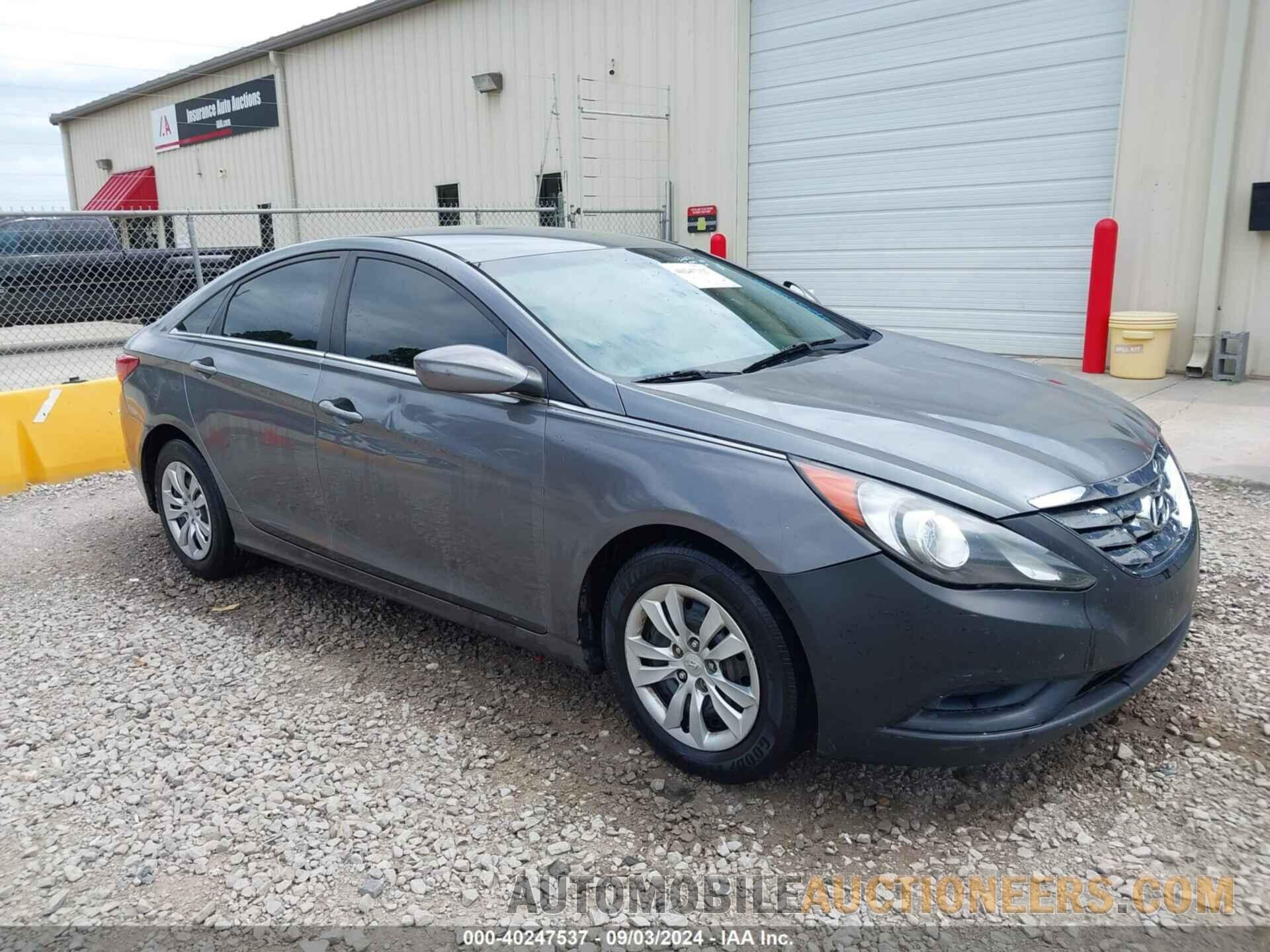 5NPEB4AC4CH326536 HYUNDAI SONATA 2012