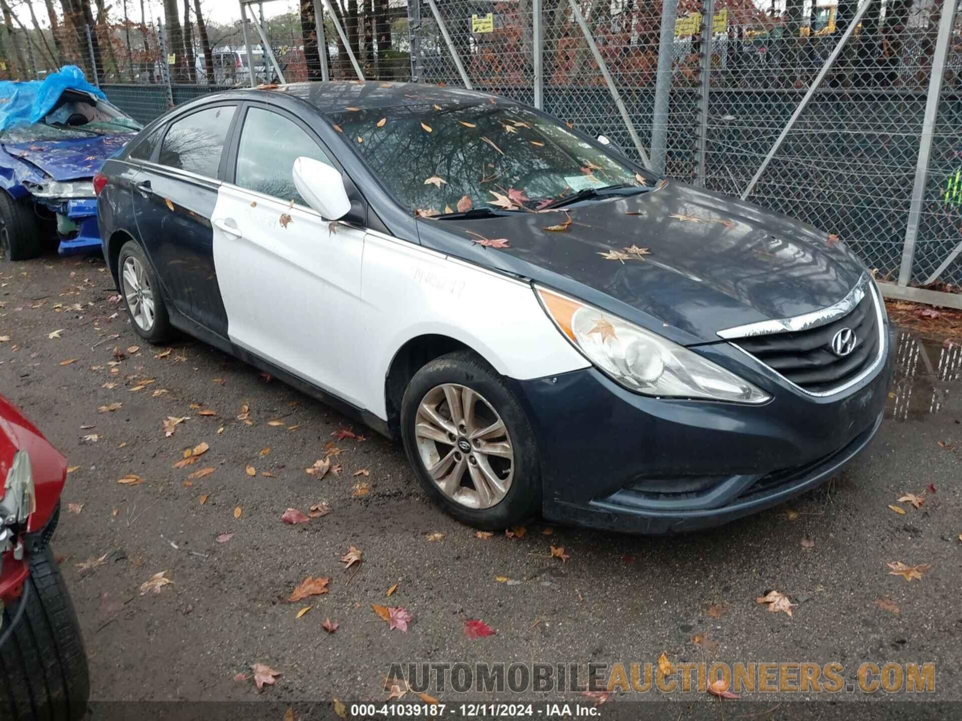 5NPEB4AC4CH348083 HYUNDAI SONATA 2012