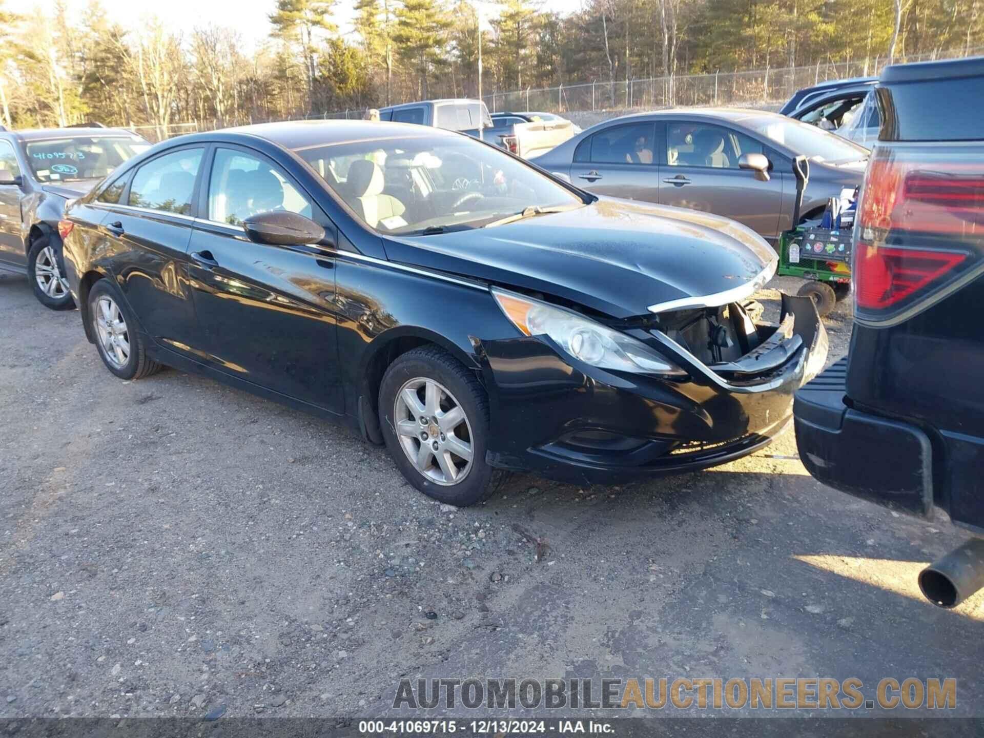 5NPEB4AC4CH381004 HYUNDAI SONATA 2012