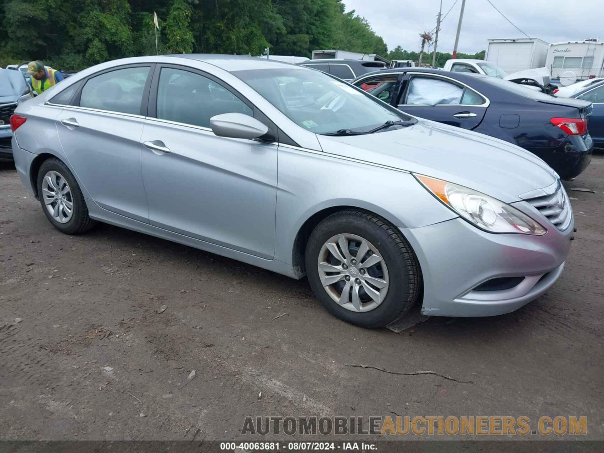 5NPEB4AC4CH455229 HYUNDAI SONATA 2012