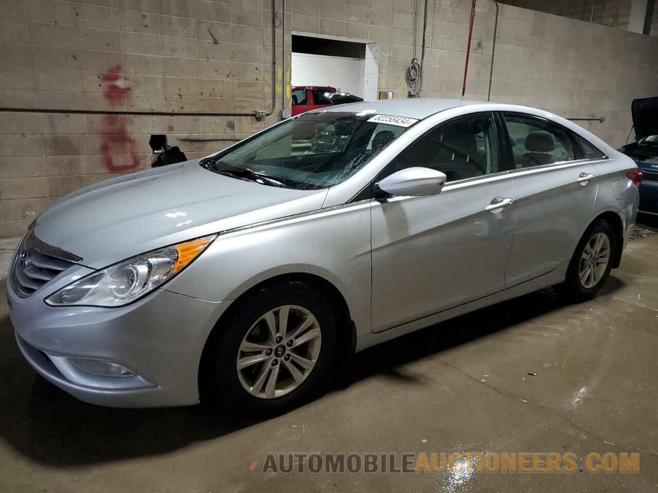 5NPEB4AC4DH519495 HYUNDAI SONATA 2013