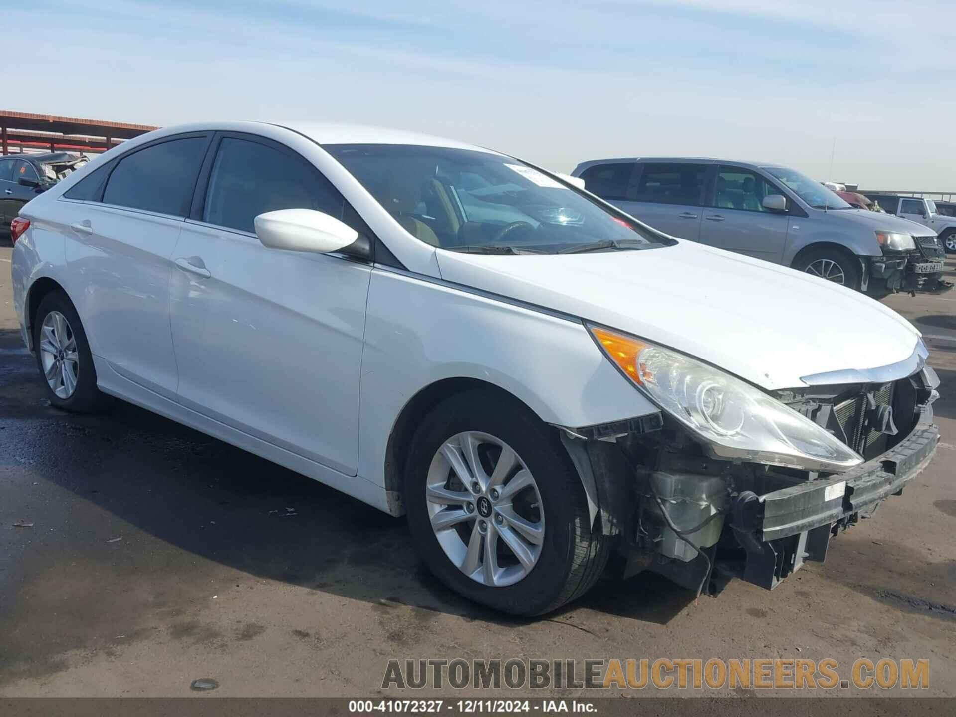 5NPEB4AC4DH605843 HYUNDAI SONATA 2013