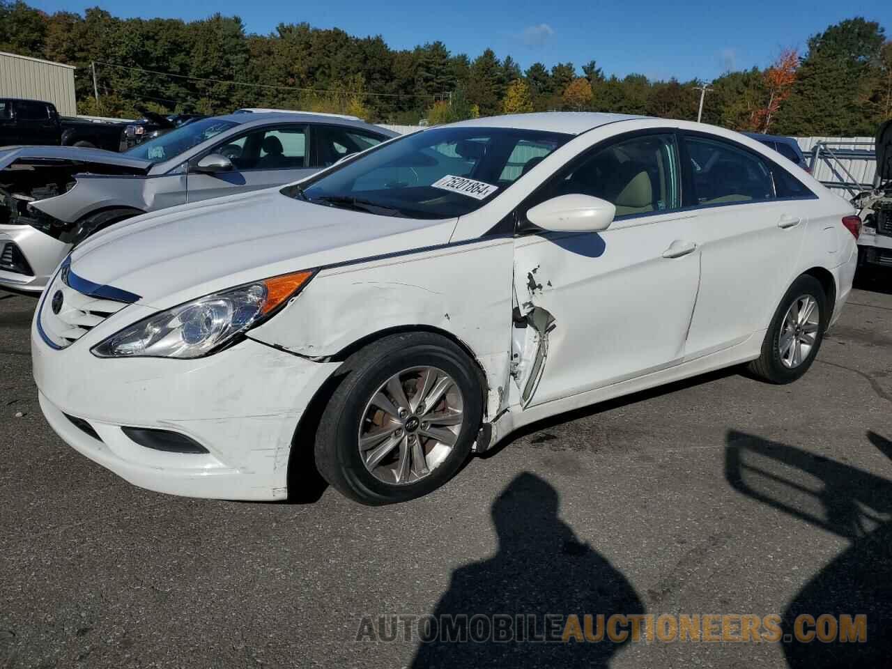 5NPEB4AC4DH689601 HYUNDAI SONATA 2013