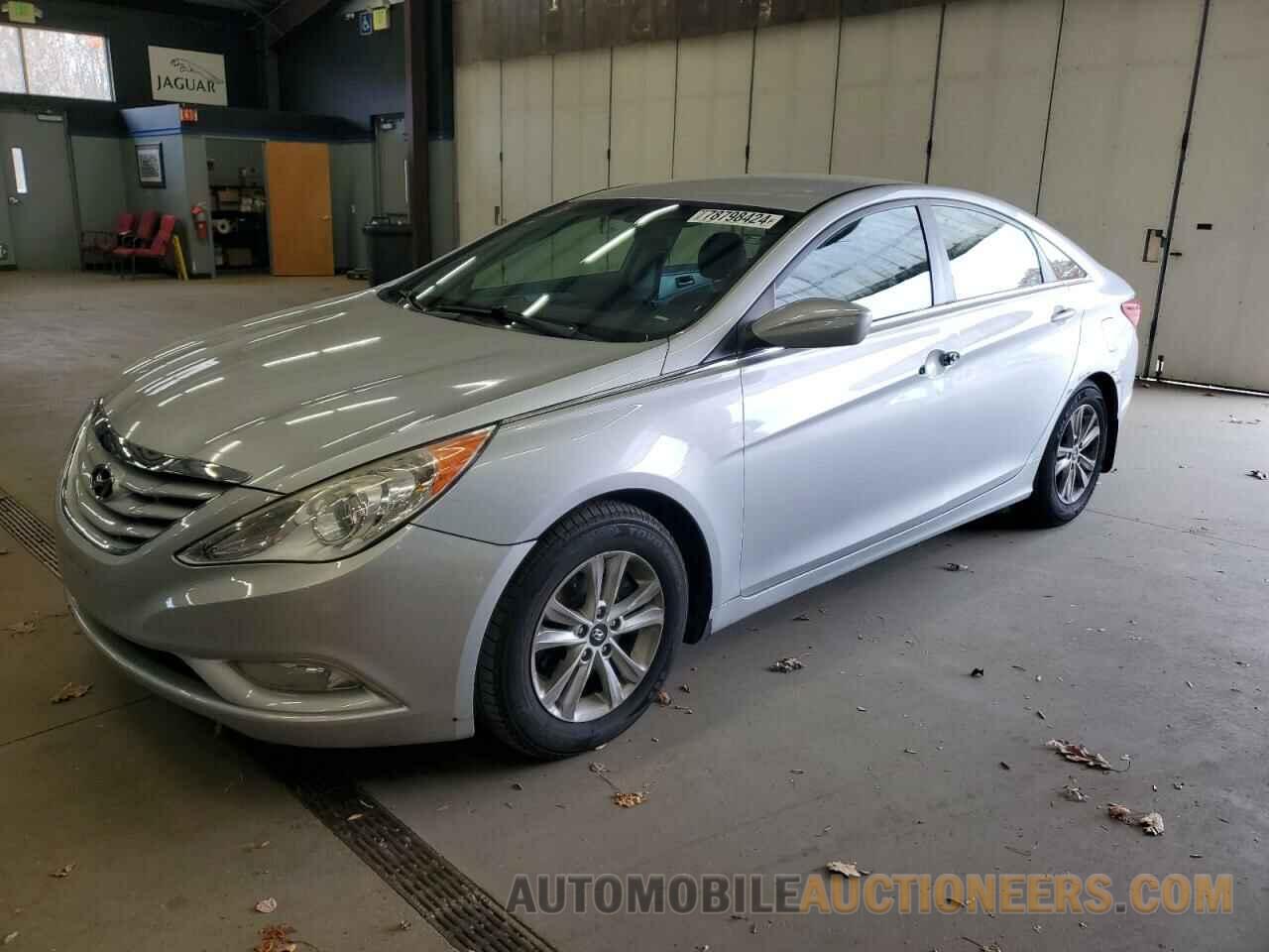 5NPEB4AC4DH729675 HYUNDAI SONATA 2013