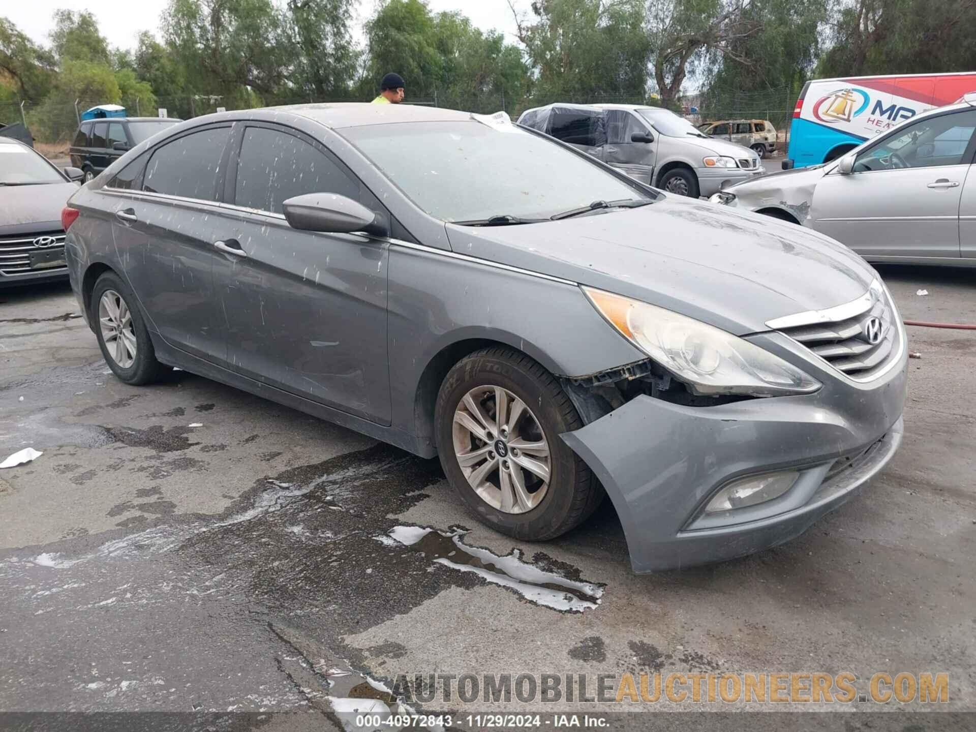 5NPEB4AC4DH747156 HYUNDAI SONATA 2013