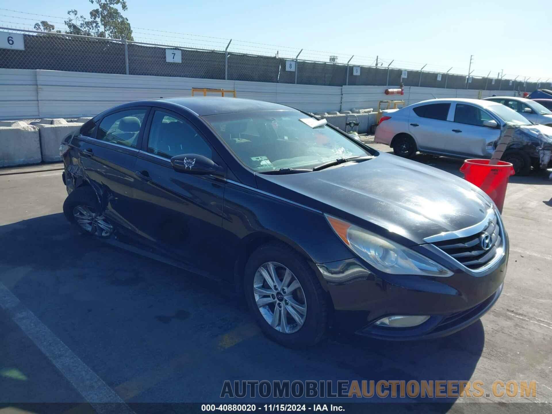 5NPEB4AC4DH795806 HYUNDAI SONATA 2013