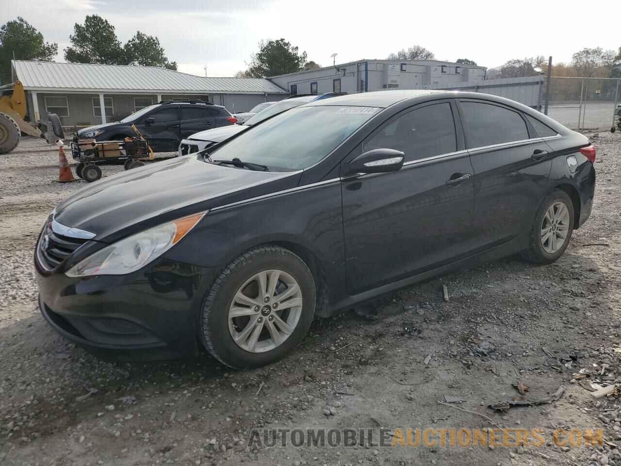 5NPEB4AC4EH917470 HYUNDAI SONATA 2014