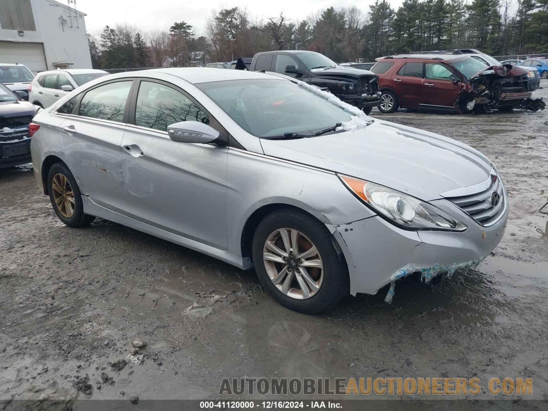 5NPEB4AC4EH942403 HYUNDAI SONATA 2014