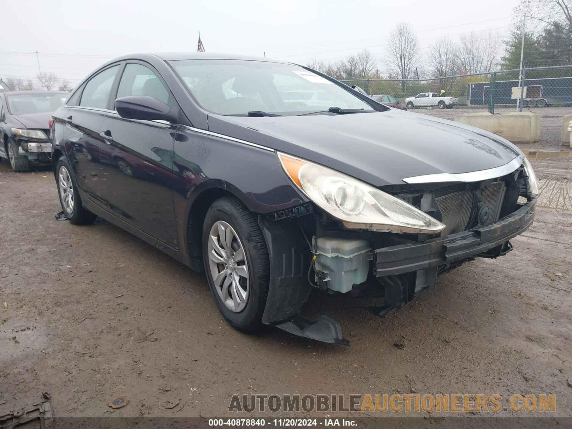 5NPEB4AC5BH058711 HYUNDAI SONATA 2011