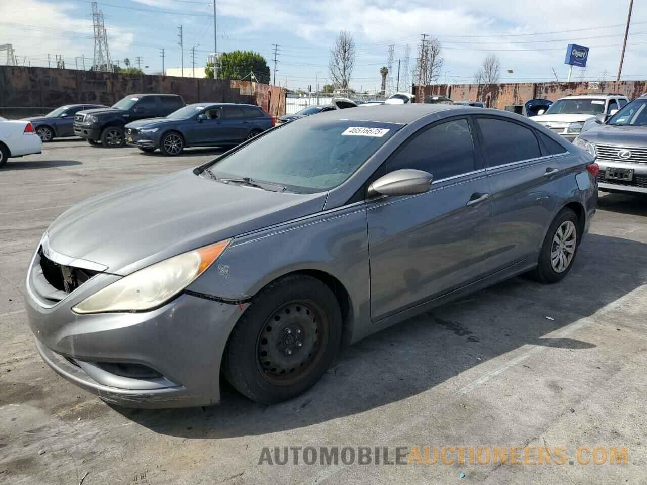 5NPEB4AC5BH082071 HYUNDAI SONATA 2011