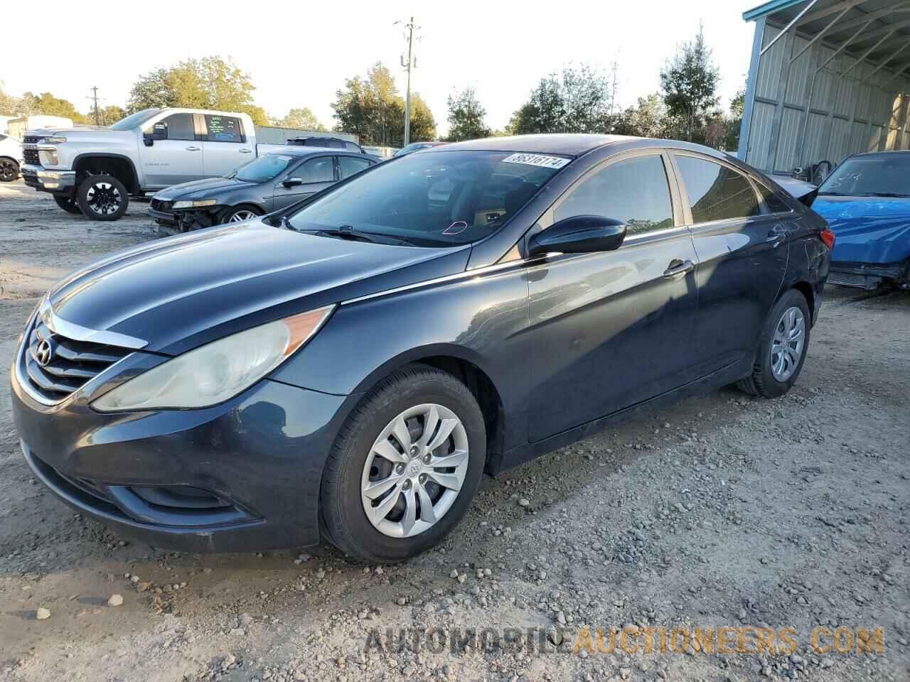 5NPEB4AC5BH249979 HYUNDAI SONATA 2011