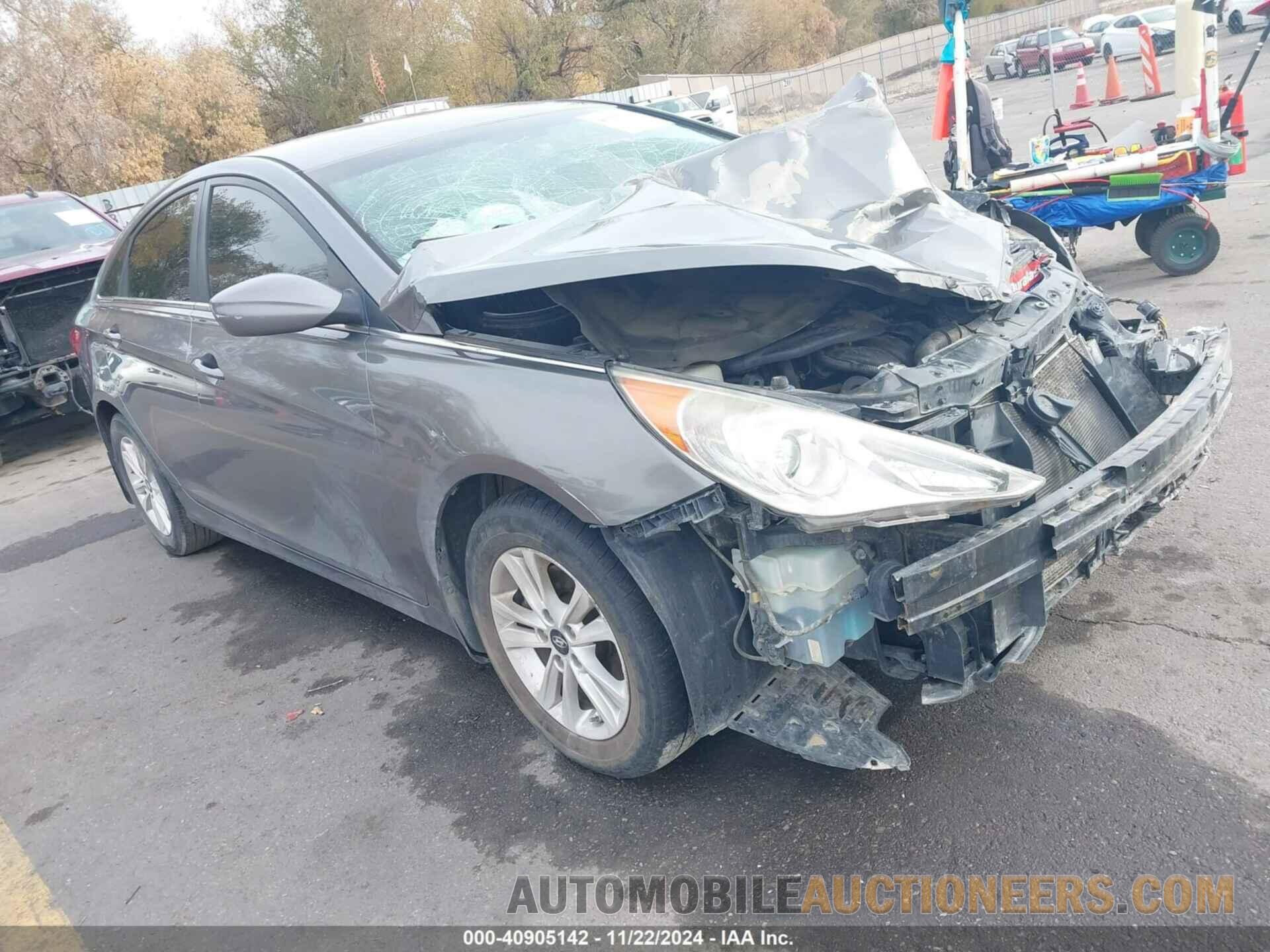 5NPEB4AC5CH309180 HYUNDAI SONATA 2012