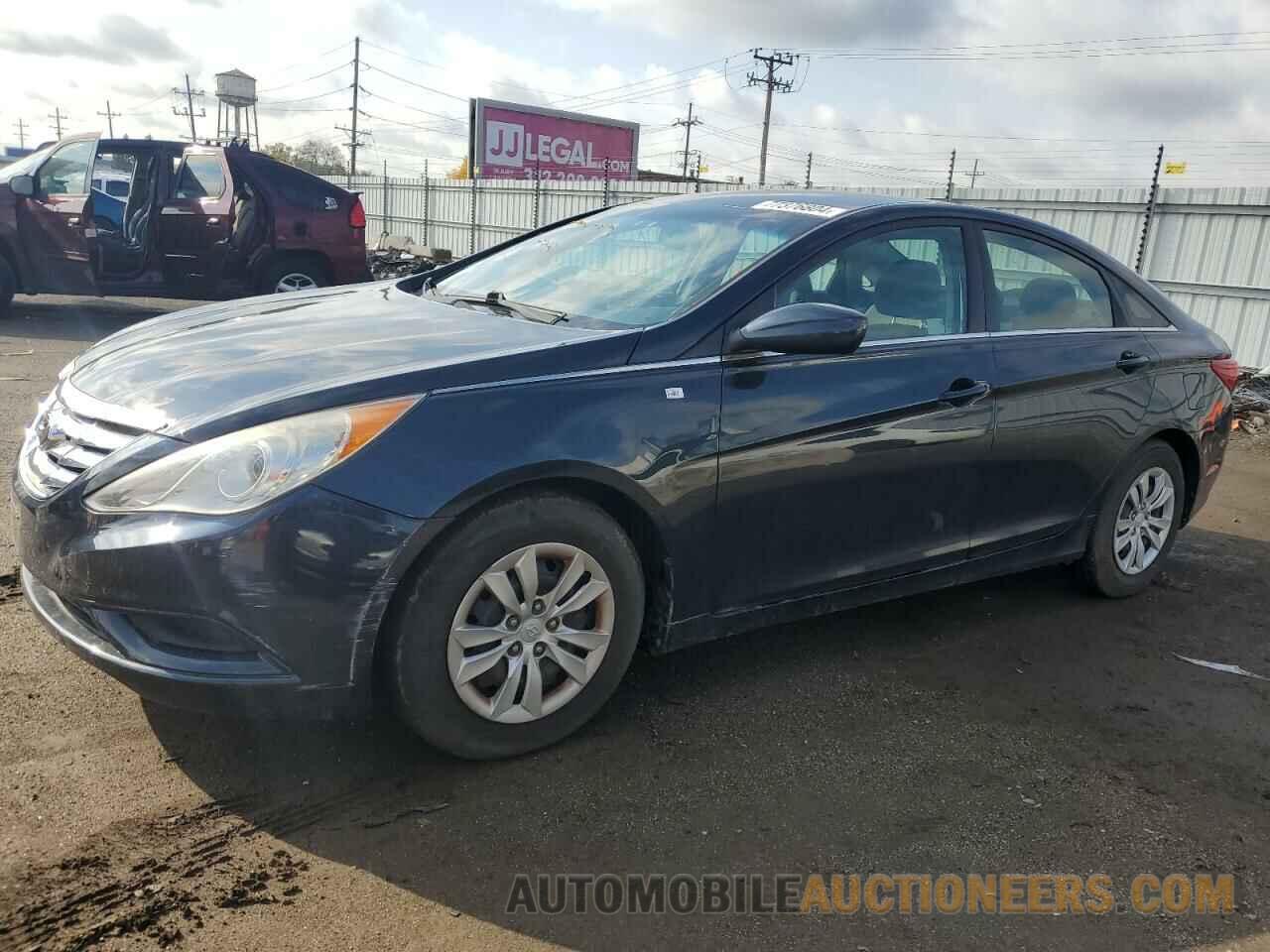 5NPEB4AC5CH329493 HYUNDAI SONATA 2012