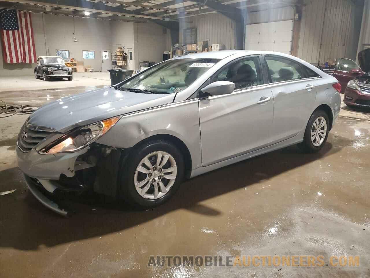 5NPEB4AC5CH353423 HYUNDAI SONATA 2012