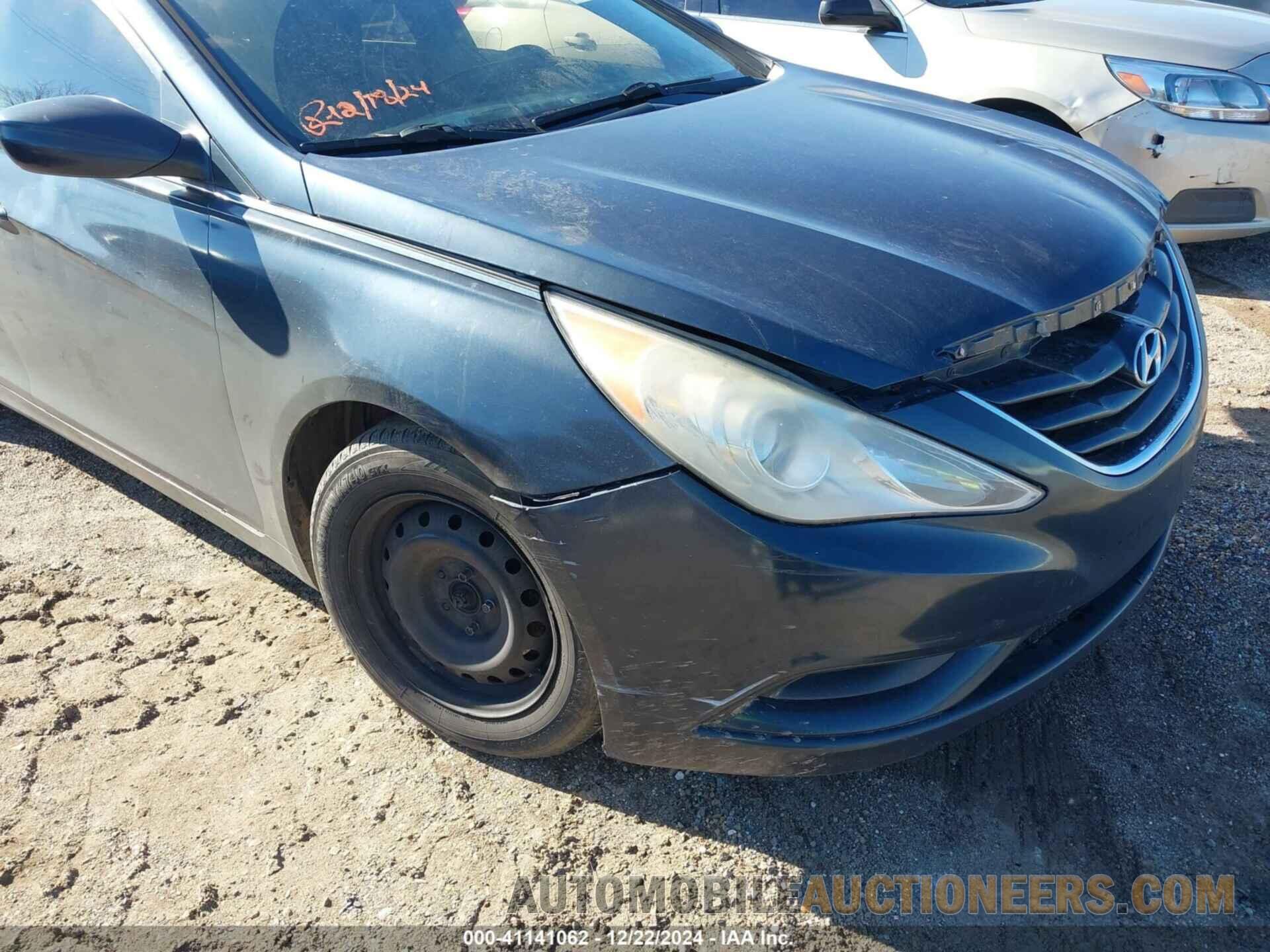 5NPEB4AC5CH394280 HYUNDAI SONATA 2012