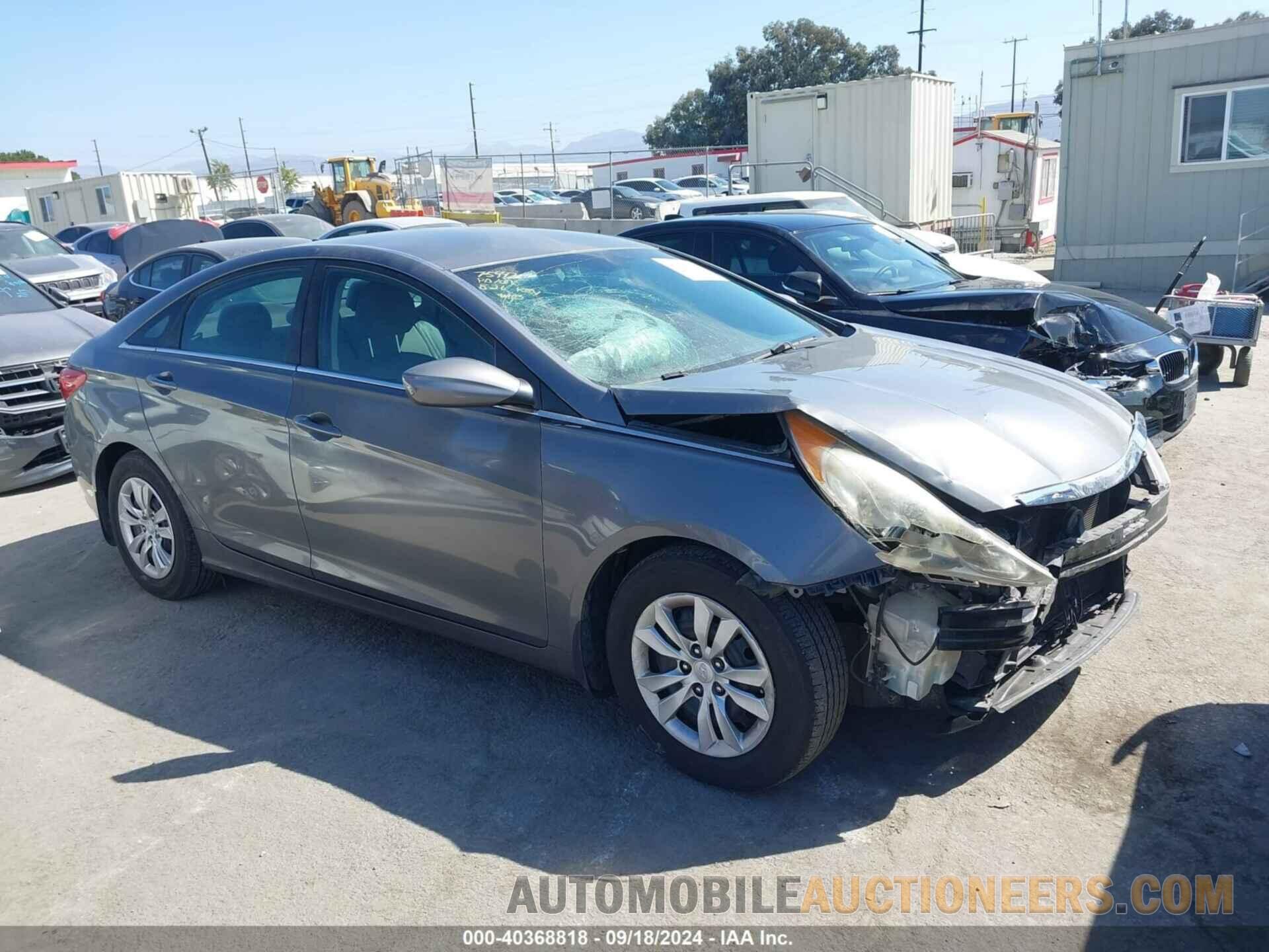 5NPEB4AC5CH499269 HYUNDAI SONATA 2012