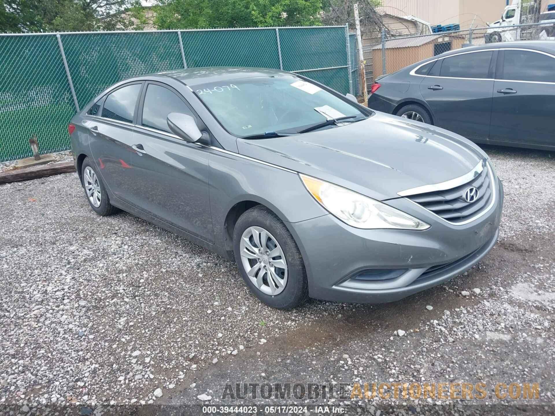 5NPEB4AC5DH559987 HYUNDAI SONATA 2013