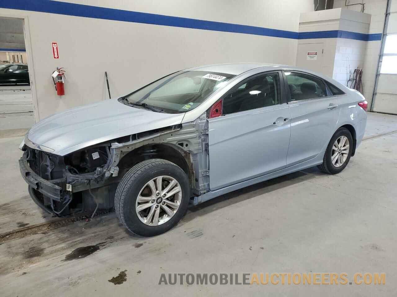 5NPEB4AC5DH564333 HYUNDAI SONATA 2013