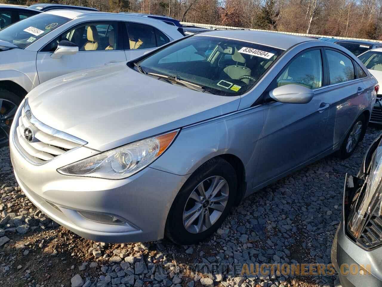 5NPEB4AC5DH588146 HYUNDAI SONATA 2013