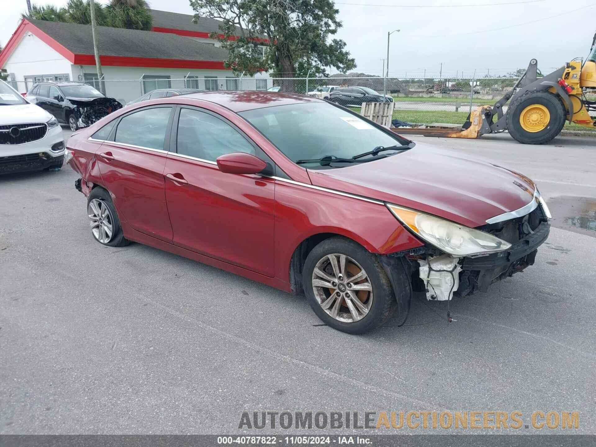 5NPEB4AC5DH606452 HYUNDAI SONATA 2013