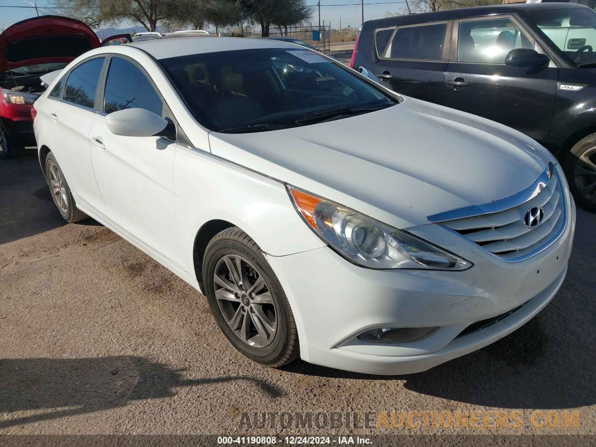 5NPEB4AC5DH631593 HYUNDAI SONATA 2013