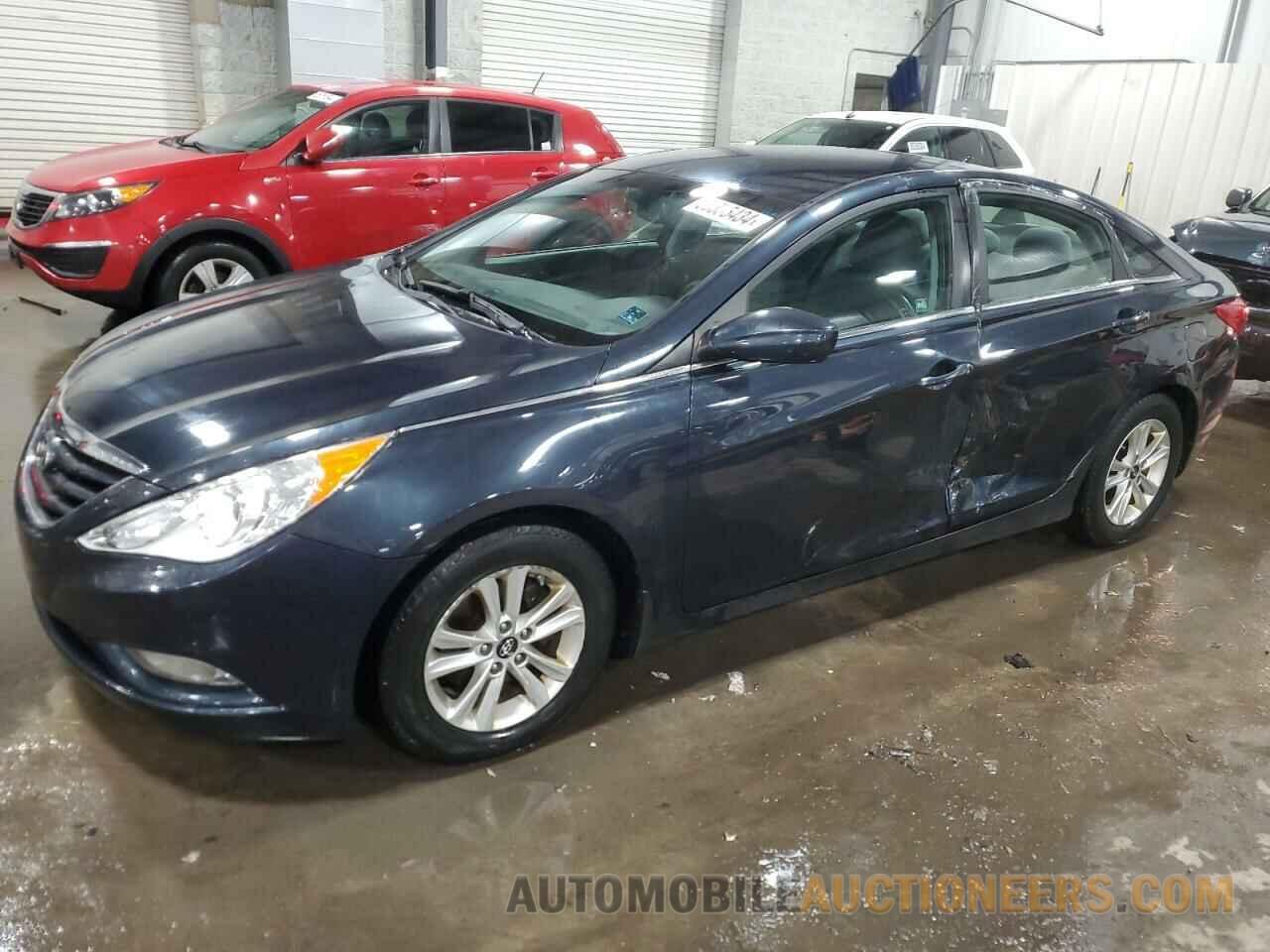 5NPEB4AC5DH647289 HYUNDAI SONATA 2013