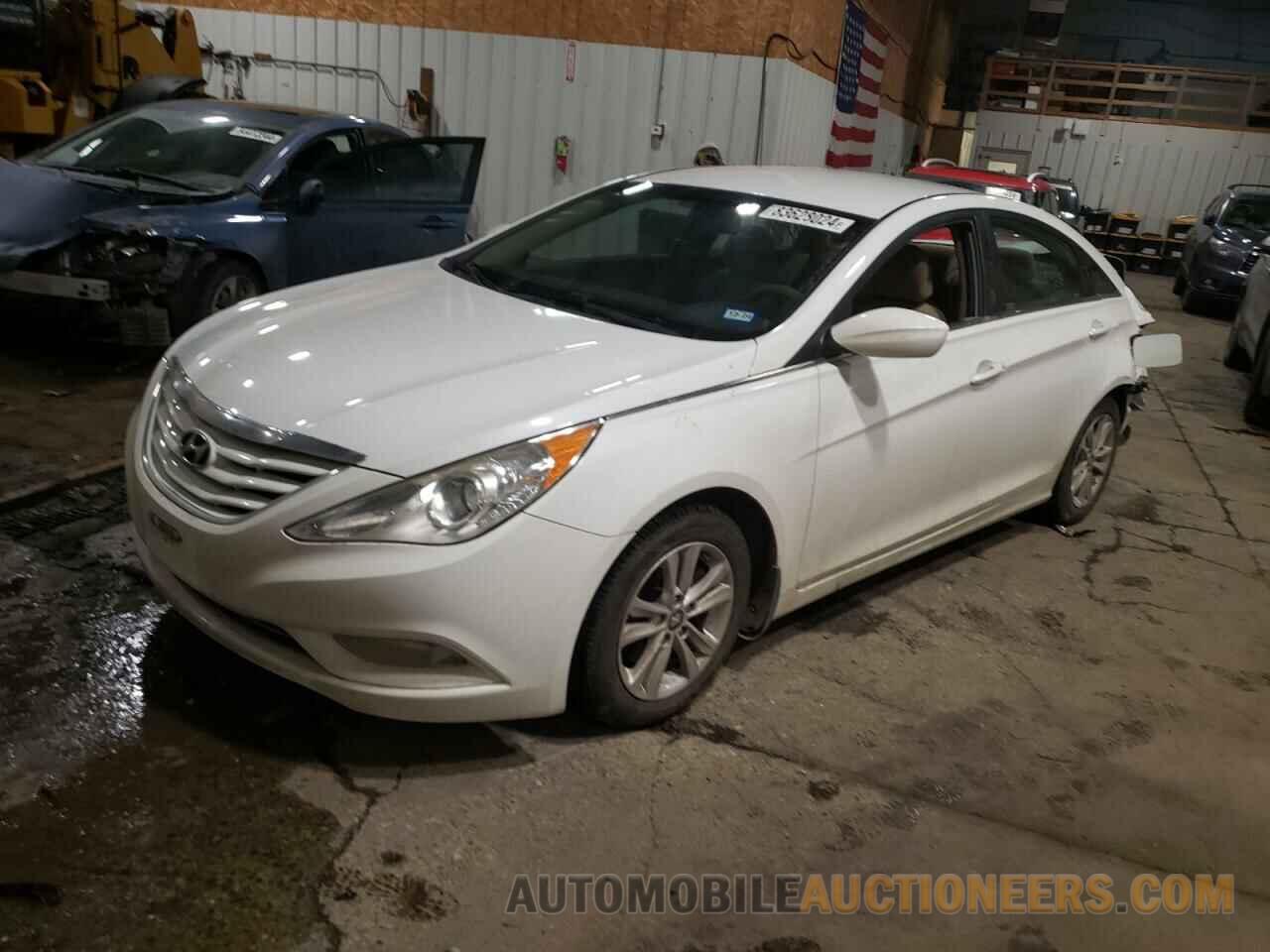 5NPEB4AC5DH649673 HYUNDAI SONATA 2013