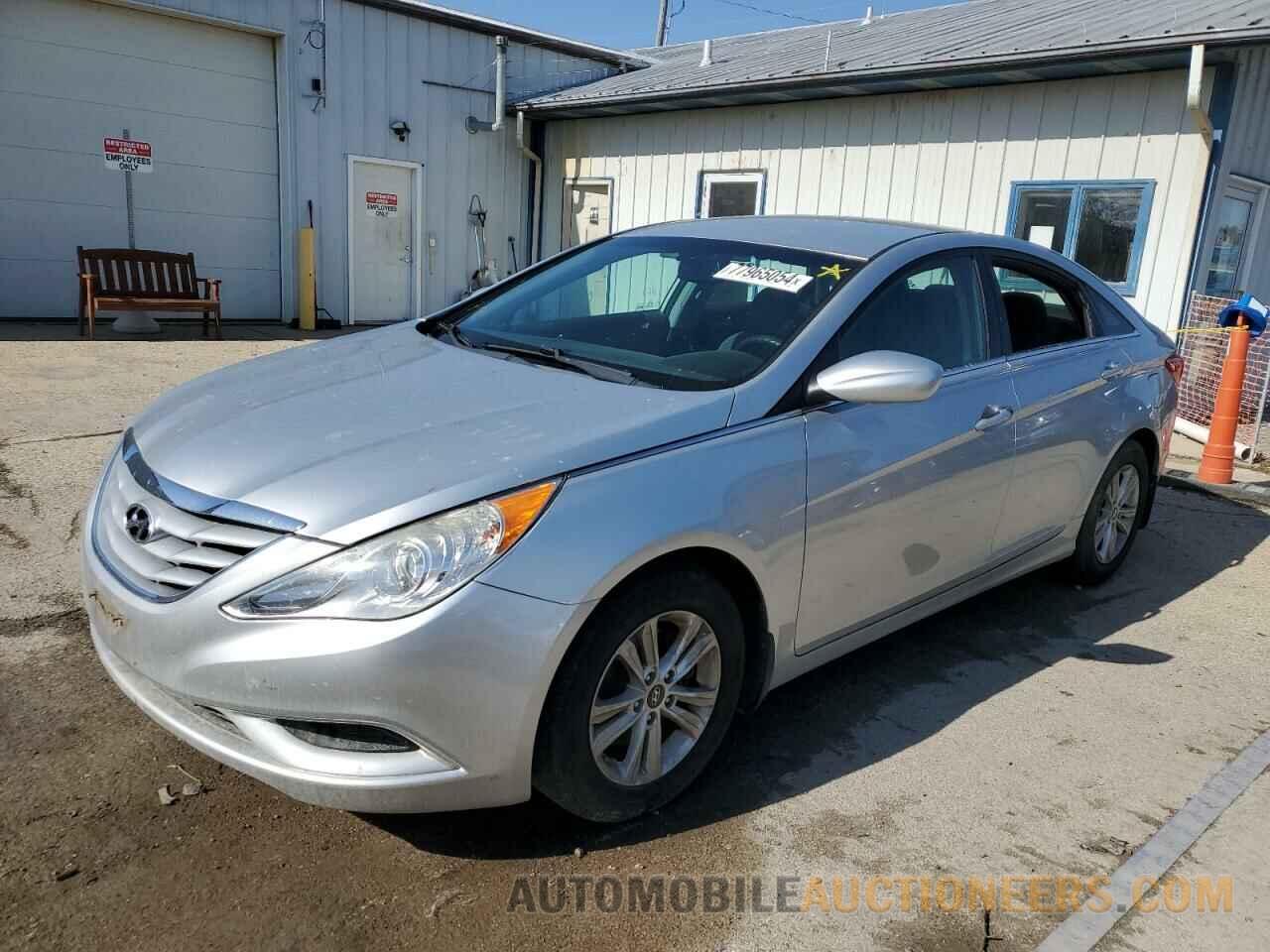 5NPEB4AC5DH656638 HYUNDAI SONATA 2013