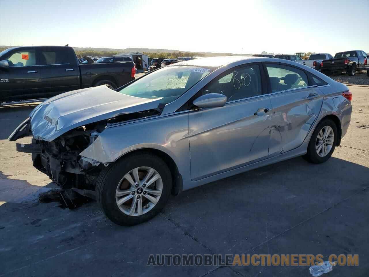 5NPEB4AC5DH671334 HYUNDAI SONATA 2013