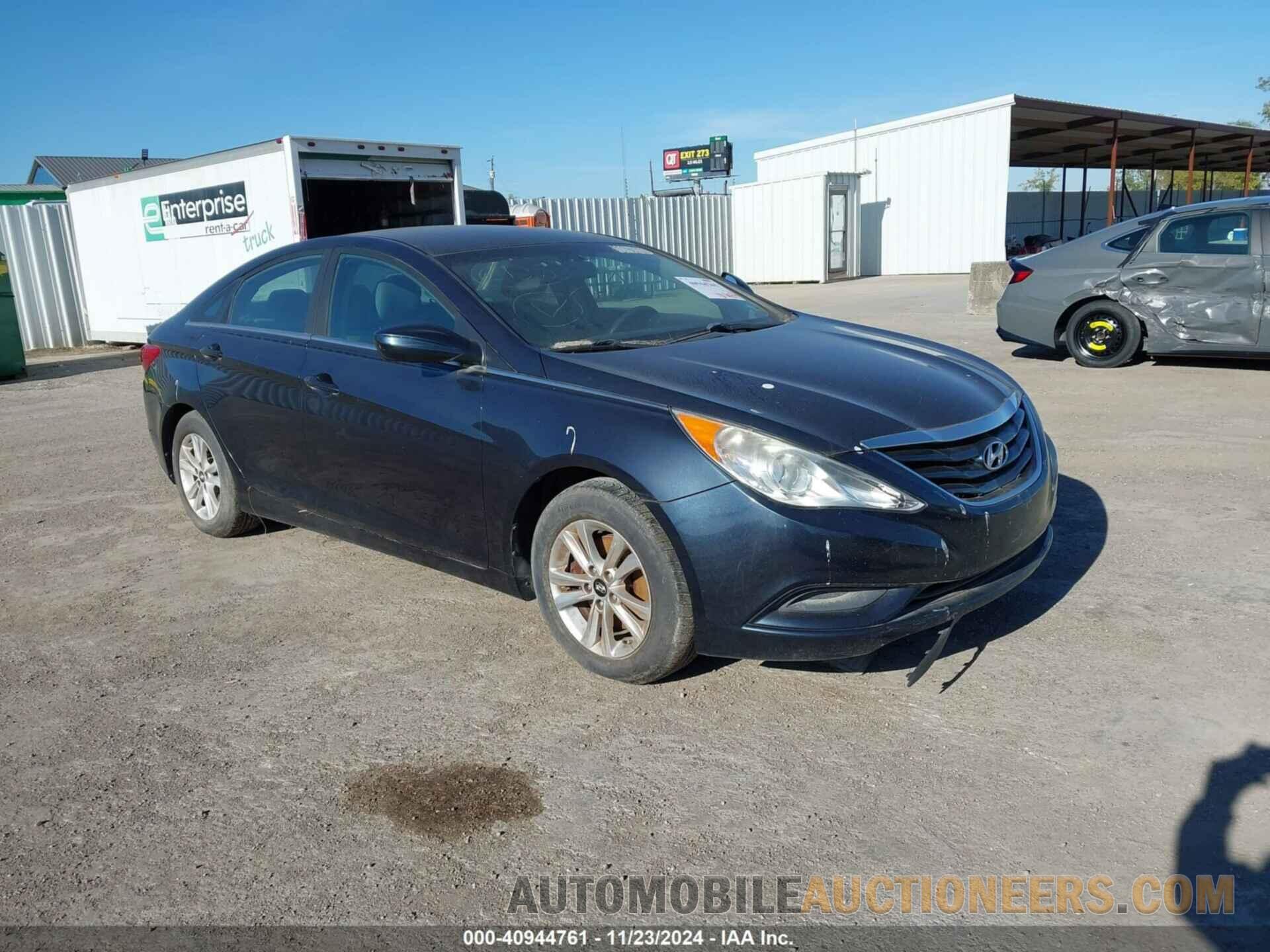 5NPEB4AC5DH687081 HYUNDAI SONATA 2013