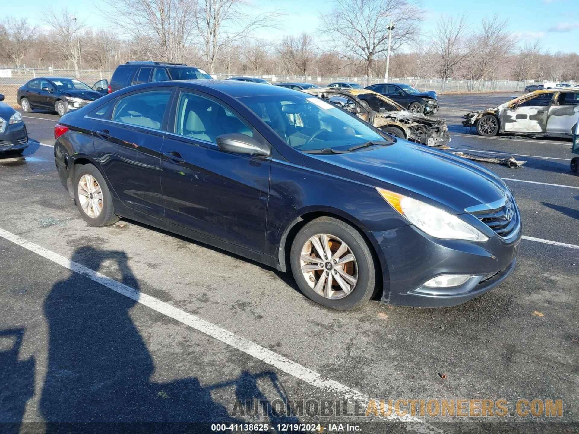 5NPEB4AC5DH698825 HYUNDAI SONATA 2013