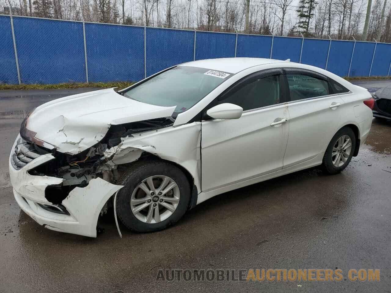 5NPEB4AC5DH725537 HYUNDAI SONATA 2013