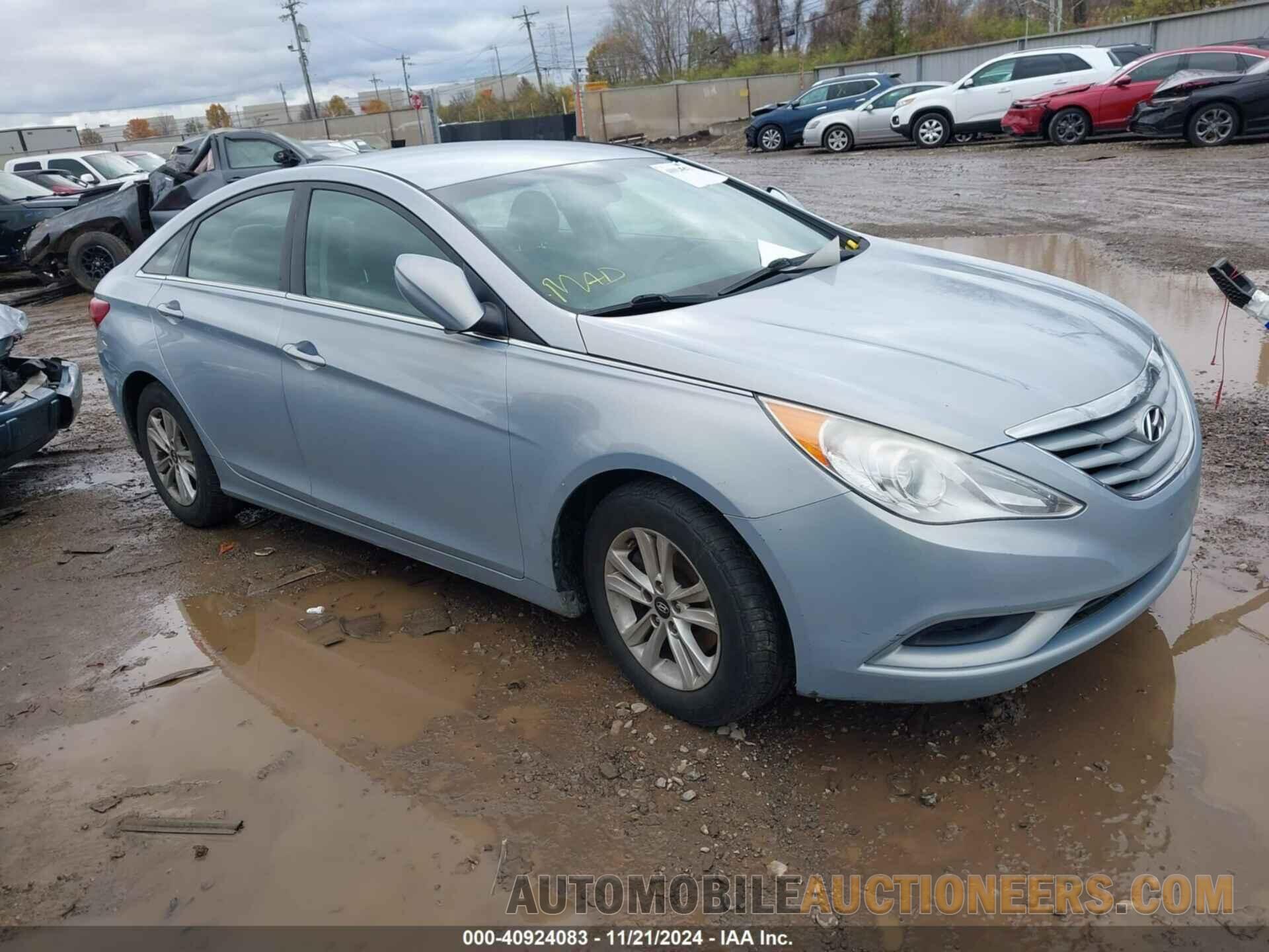 5NPEB4AC5DH749529 HYUNDAI SONATA 2013