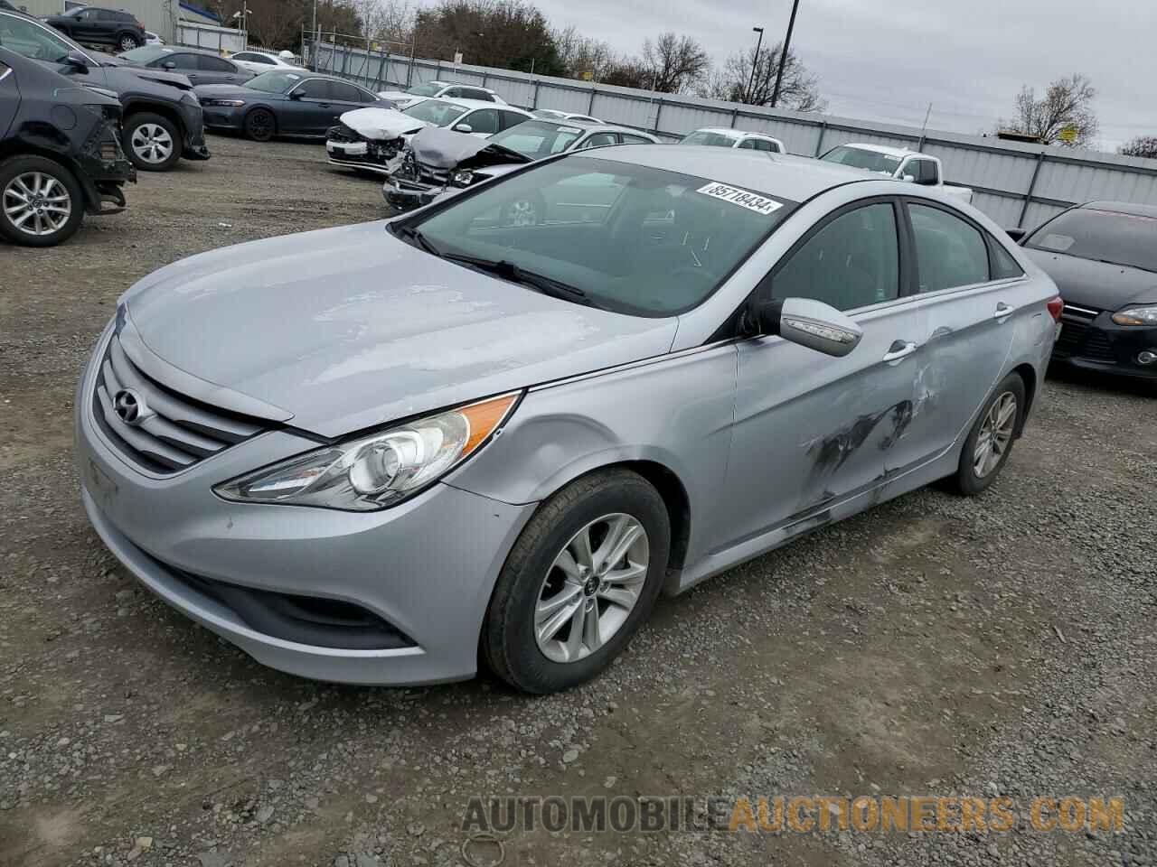 5NPEB4AC5EH864388 HYUNDAI SONATA 2014