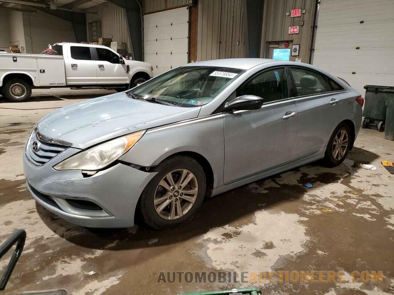 5NPEB4AC6BH071743 HYUNDAI SONATA 2011