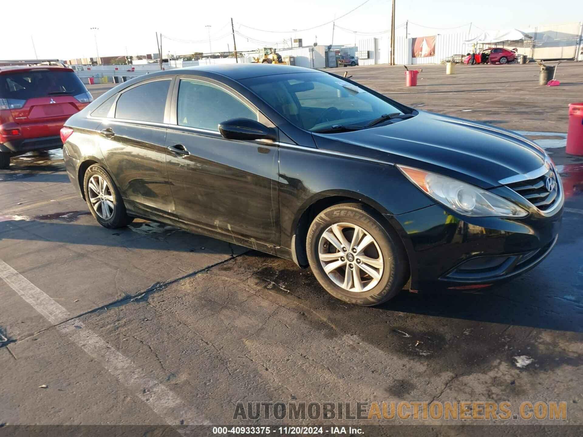 5NPEB4AC6BH100741 HYUNDAI SONATA 2011