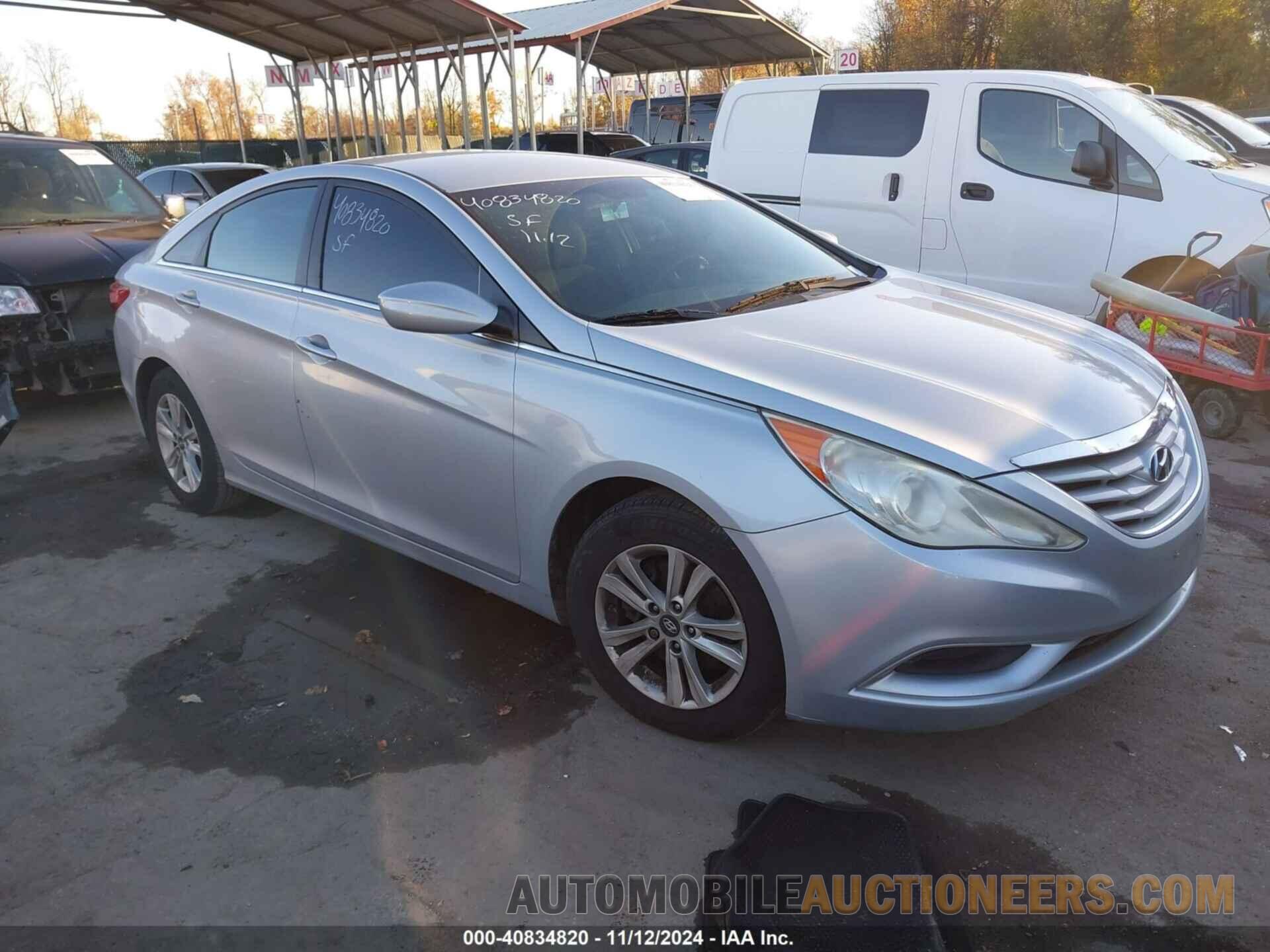 5NPEB4AC6BH240238 HYUNDAI SONATA 2011