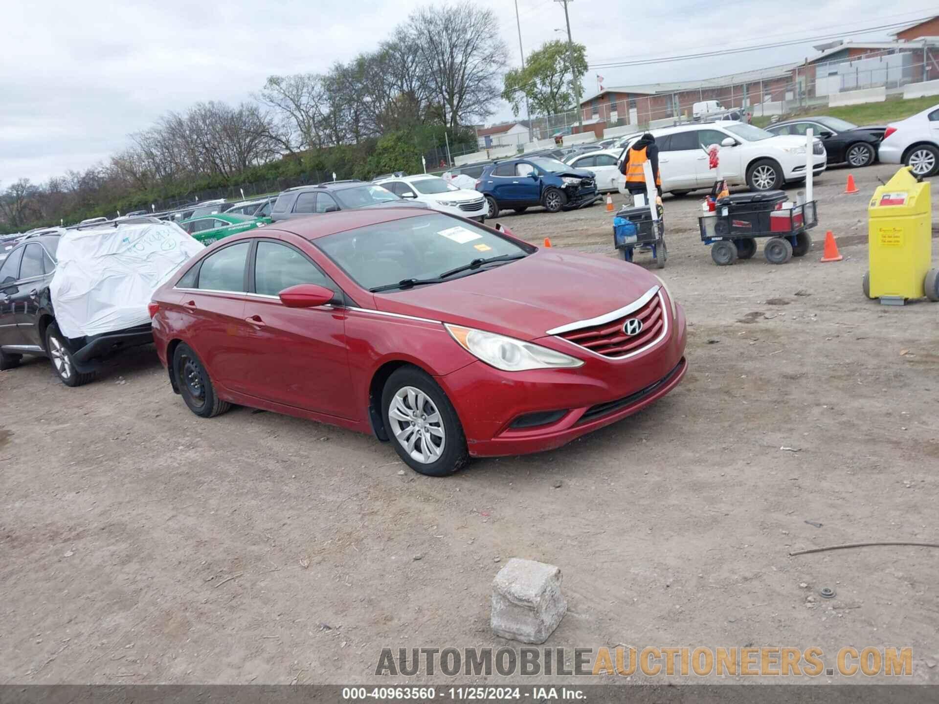 5NPEB4AC6BH247089 HYUNDAI SONATA 2011