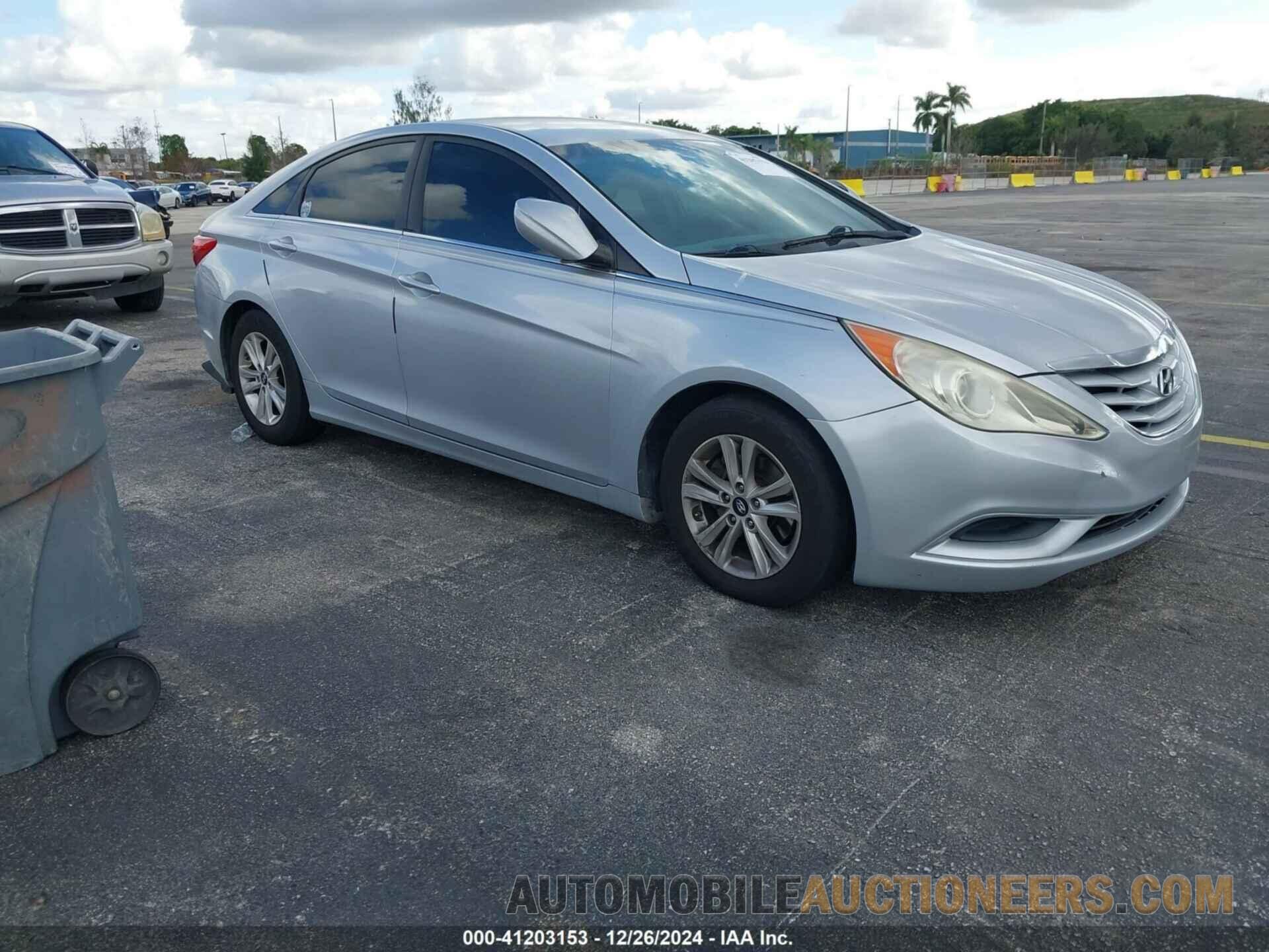 5NPEB4AC6CH355746 HYUNDAI SONATA 2012