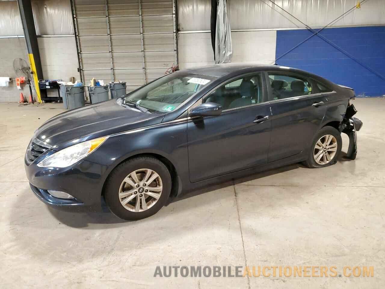 5NPEB4AC6DH736563 HYUNDAI SONATA 2013