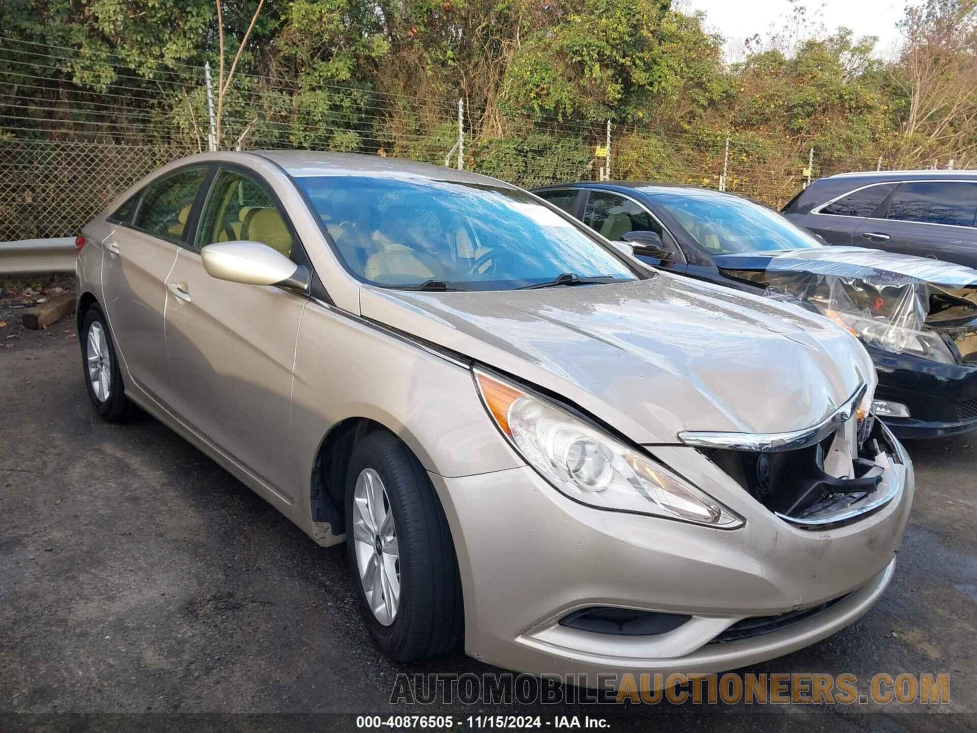 5NPEB4AC7BH024477 HYUNDAI SONATA 2011