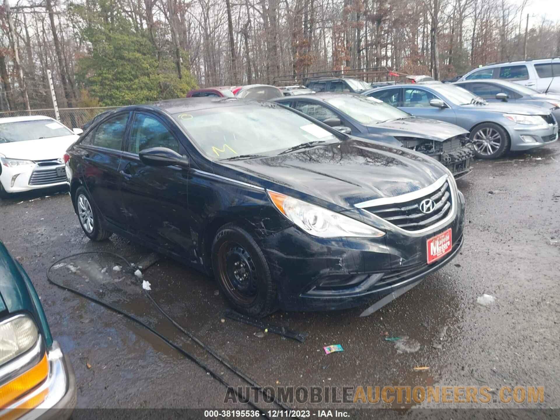 5NPEB4AC7BH301595 HYUNDAI SONATA 2011