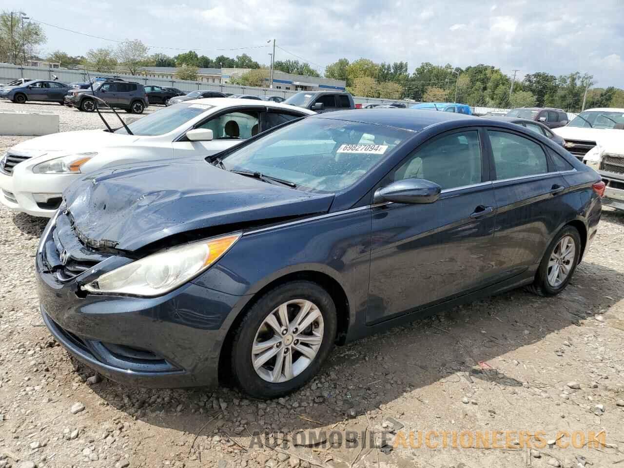 5NPEB4AC7CH318284 HYUNDAI SONATA 2012