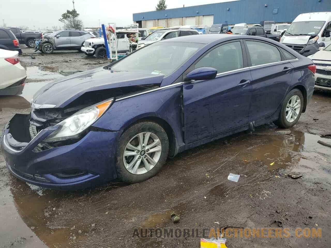 5NPEB4AC7CH434617 HYUNDAI SONATA 2012