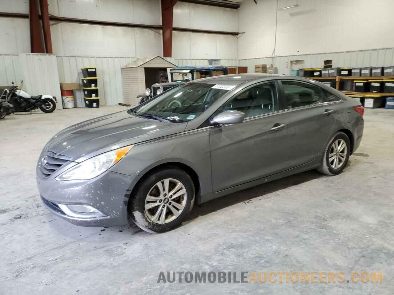 5NPEB4AC7DH535657 HYUNDAI SONATA 2013