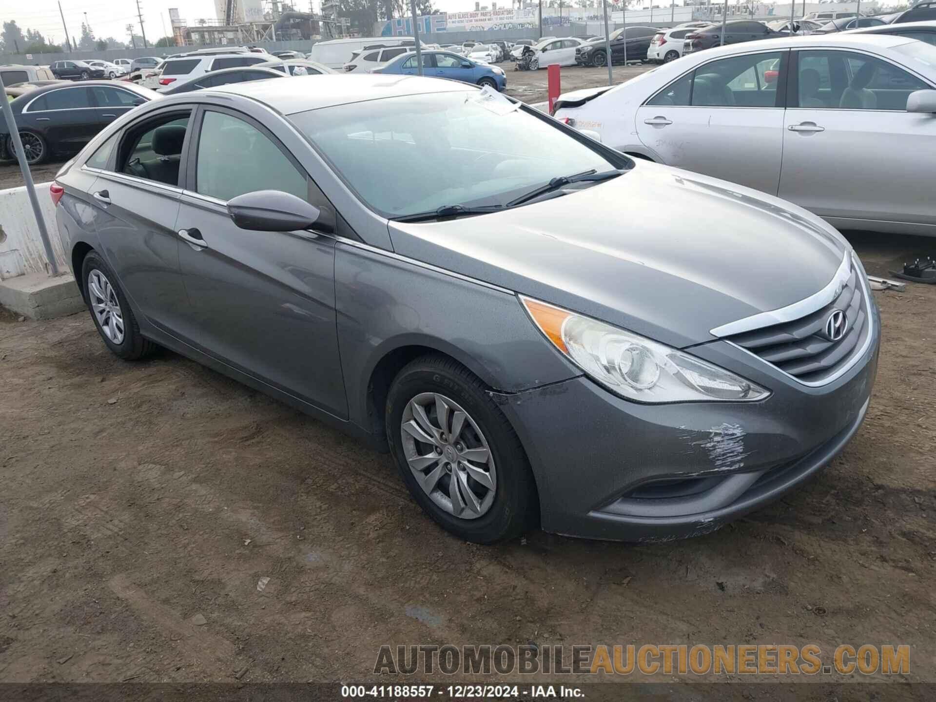 5NPEB4AC7DH547372 HYUNDAI SONATA 2013