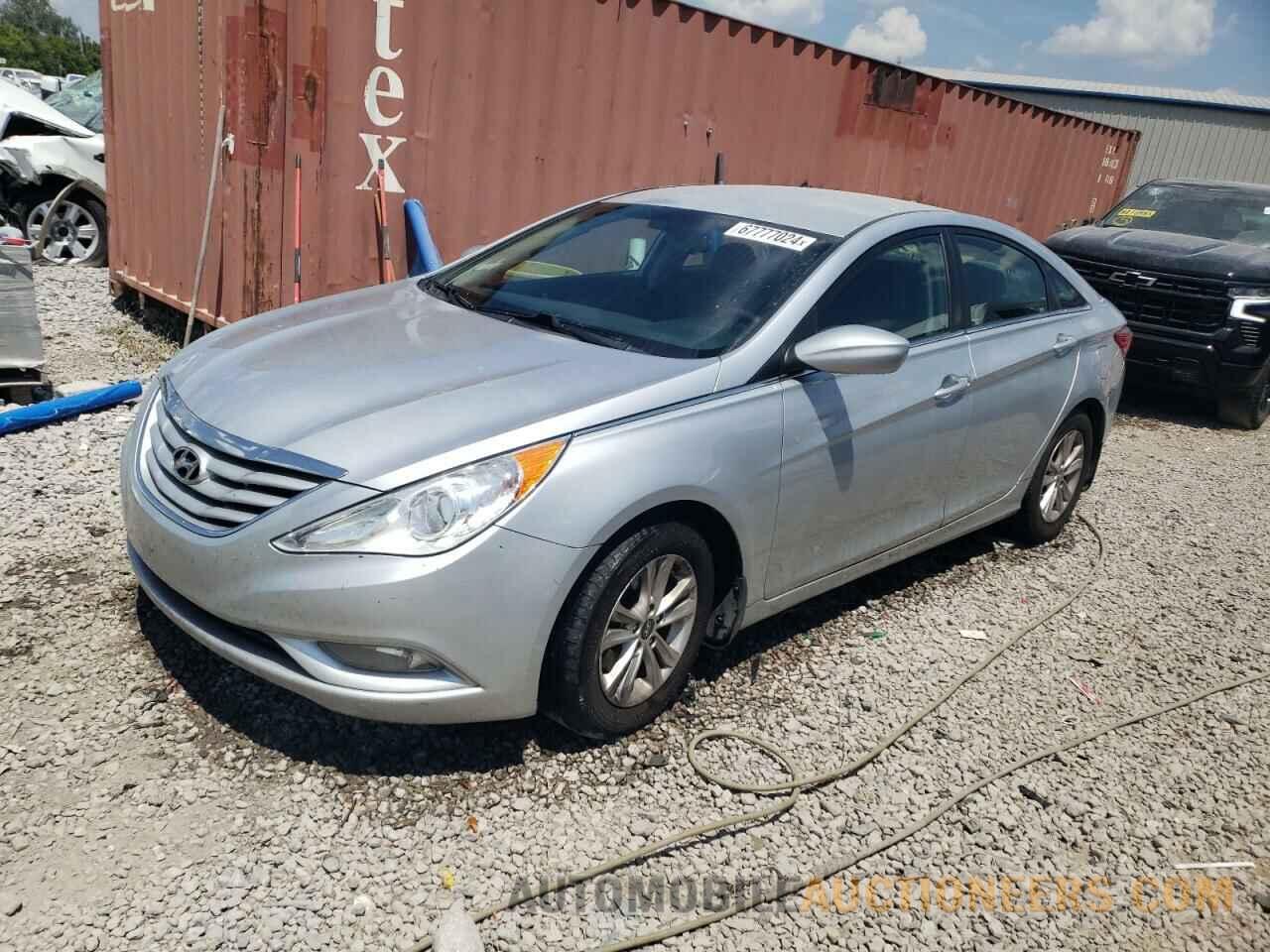 5NPEB4AC7DH587502 HYUNDAI SONATA 2013