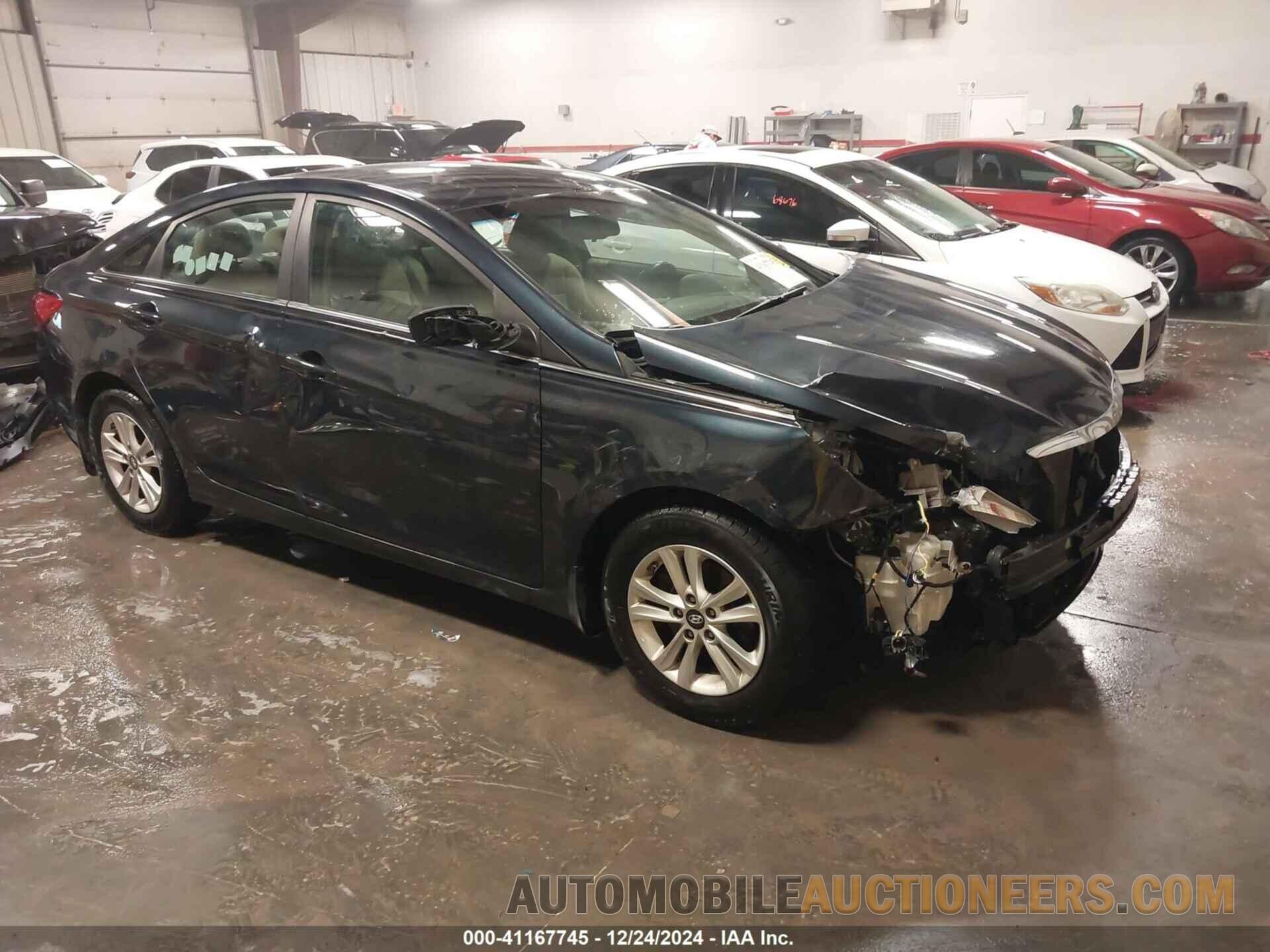 5NPEB4AC7DH695960 HYUNDAI SONATA 2013