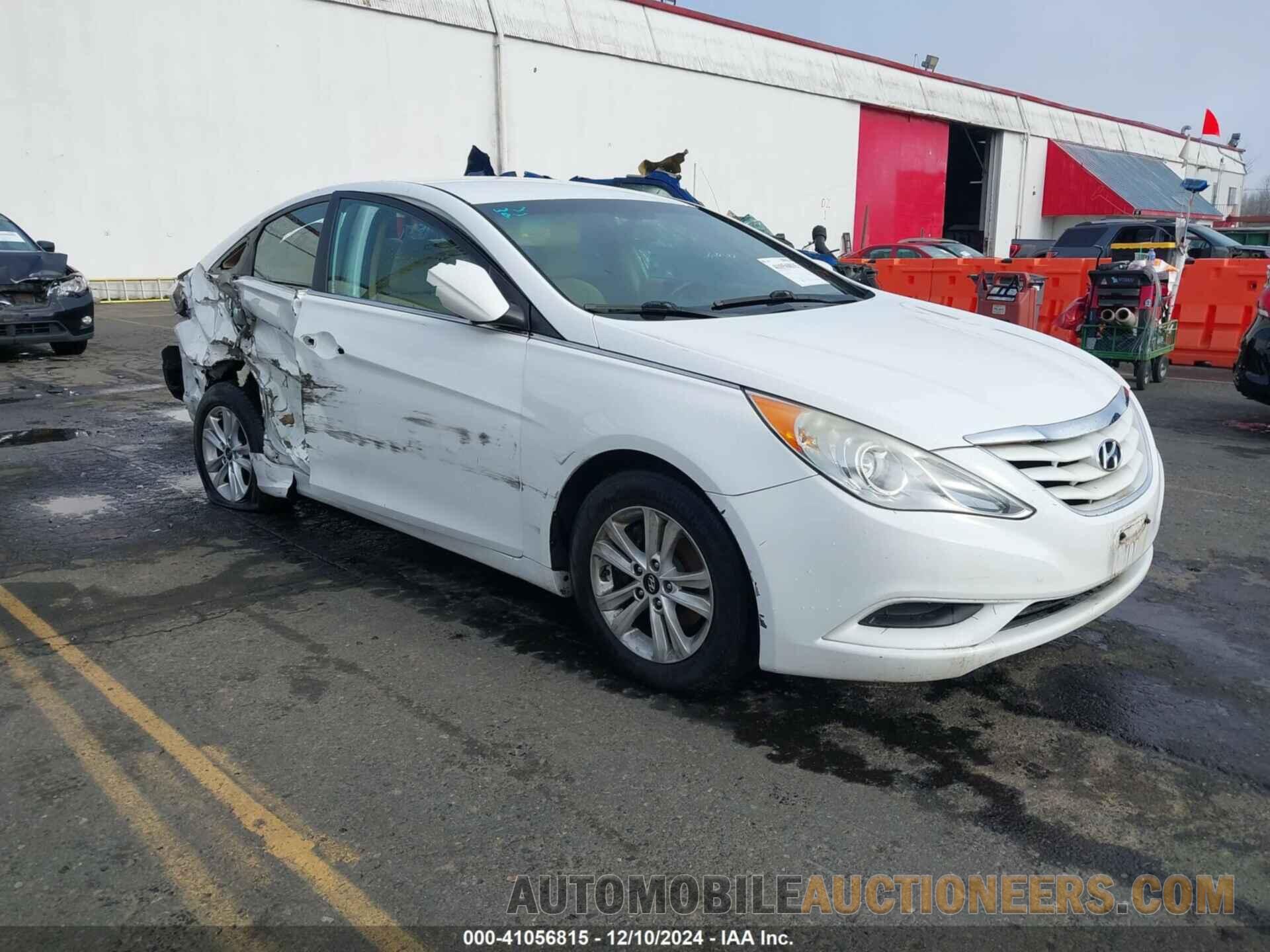 5NPEB4AC7DH697840 HYUNDAI SONATA 2013