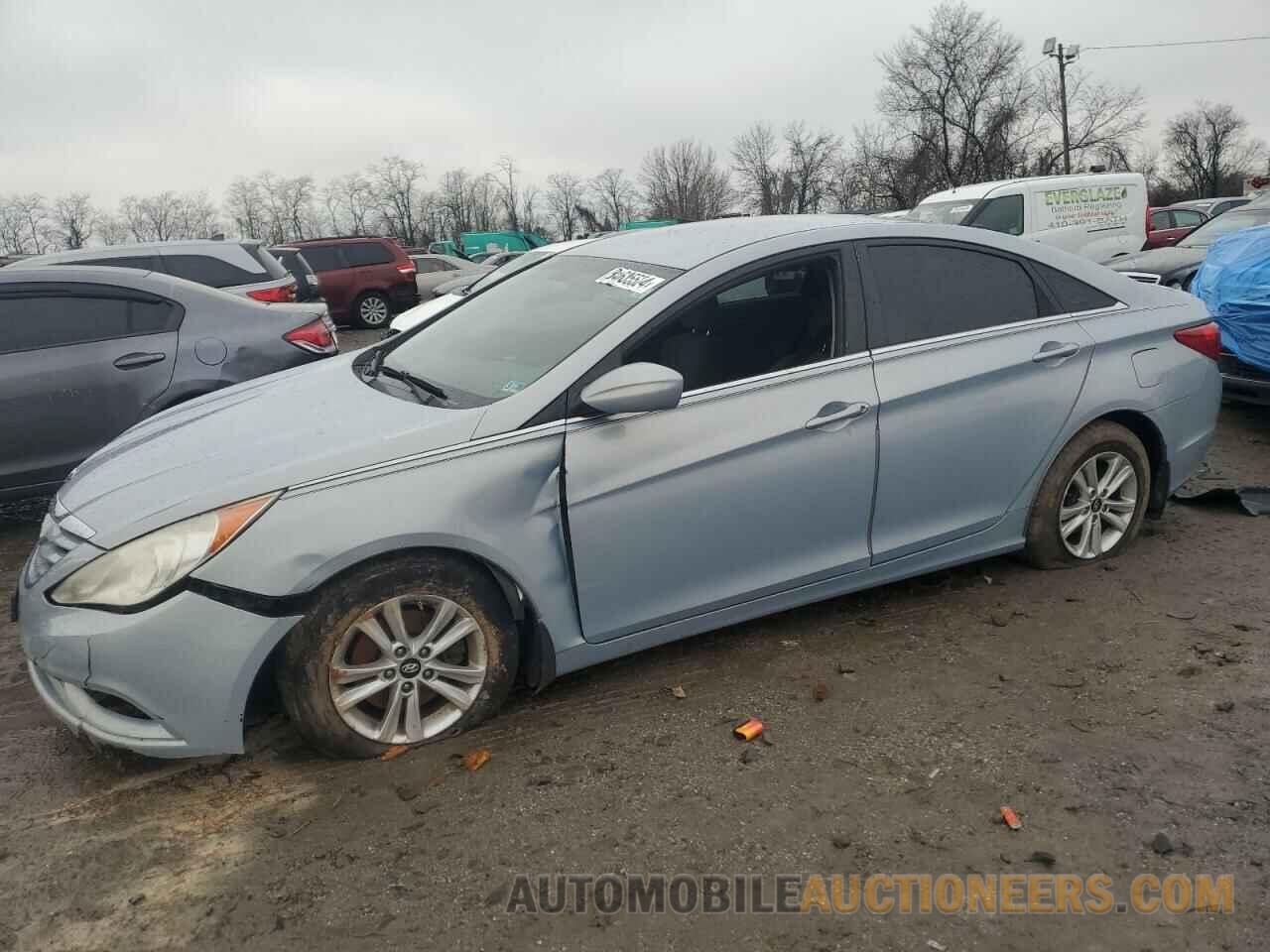 5NPEB4AC7DH704124 HYUNDAI SONATA 2013